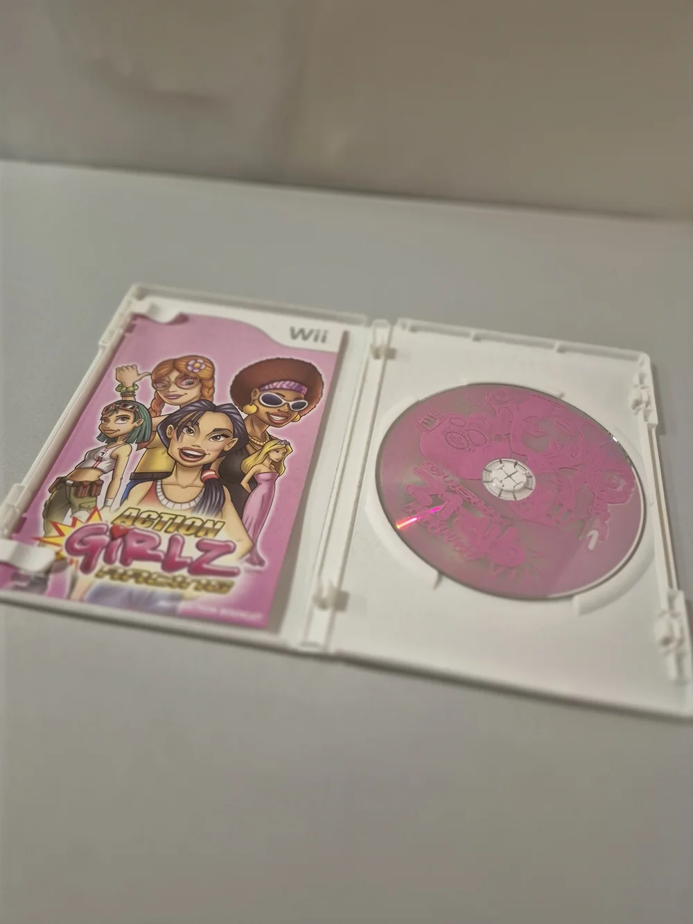 Action Girlz Racing -Wii Food Shape Kids Video Game